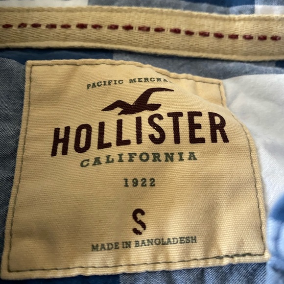 Hollister men’s flannel - Picture 2 of 2